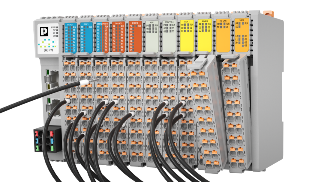 SR Series Remote I/O – Engineered for Logistics. Built for Continuity.